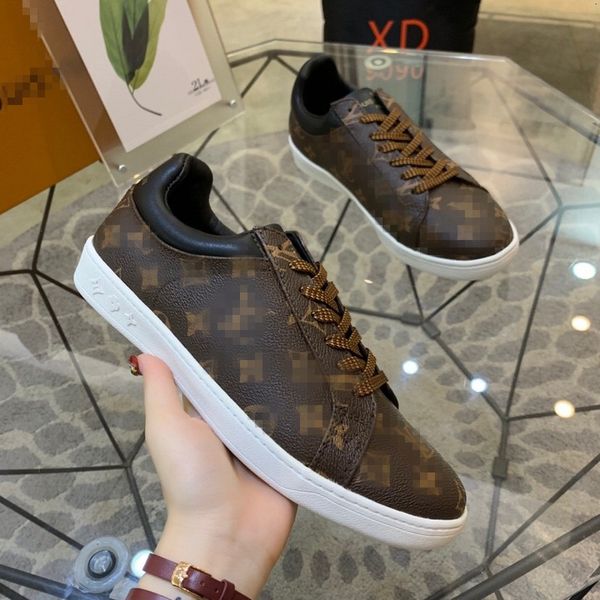 fashion paris triple s sneaker beige black ceahp sports bottom mens women daddy platform outdoor tennis sneaker
fashion paris triple s sneaker beige black ceahp sports bottom mens women daddy platform outdoor tennis sneaker