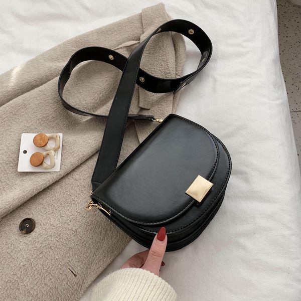 2020 new women's bags fashion casual shoulder messenger bag ms. semicircle bag small square handbag
2020 new women's bags fashion casual shoulder messenger bag ms. semicircle bag small square handbag