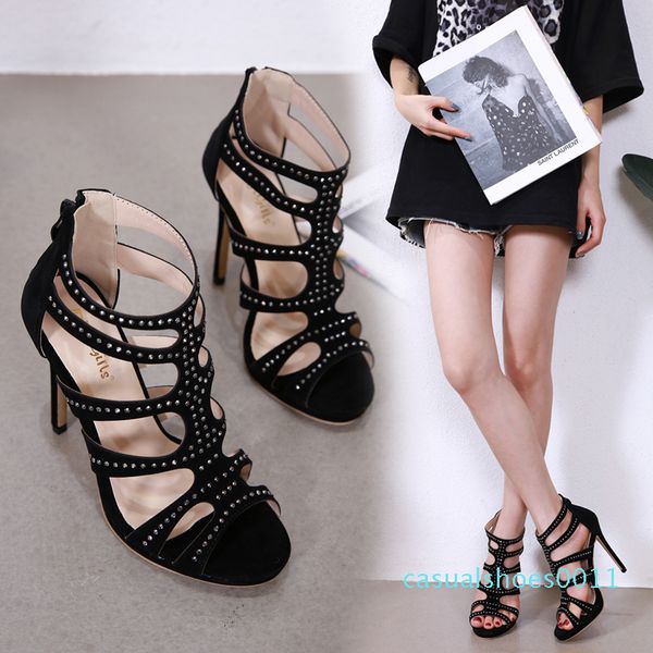 new black rivets t strap gladiator sandals shoes fashion luxury designer women shoes high heels size 35 to 40 c11
new black rivets t strap gladiator sandals shoes fashion luxury designer women shoes high heels size 35 to 40 c11