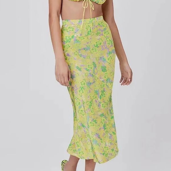 skirts chic lady a-line fashion floral print yellow summer women long skirt 2021 vintage elastic high waist femme, Black
skirts chic lady a-line fashion floral print yellow summer women long skirt 2021 vintage elastic high waist femme, Black