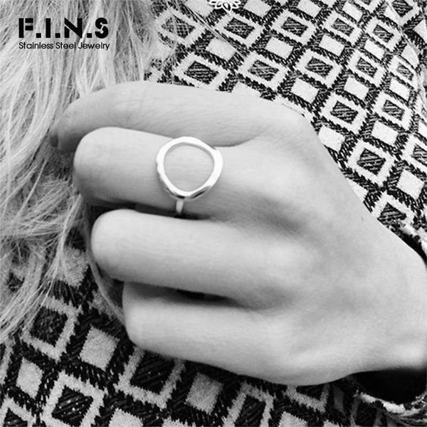 f.i.n.s trendy stainless steel rings for women geometric round uneven glossy surface dainty stackable midi rings fashion jewelry, Slivery;golden
f.i.n.s trendy stainless steel rings for women geometric round uneven glossy surface dainty stackable midi rings fashion jewelry, Slivery;golden