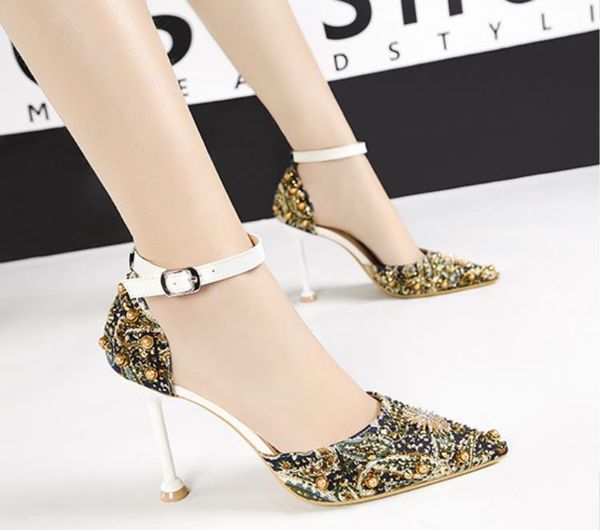 pointed toe pumps women fashion designer rhinestone printed high heels wedding shoes 6266-6 size 35-40, Black
pointed toe pumps women fashion designer rhinestone printed high heels wedding shoes 6266-6 size 35-40, Black