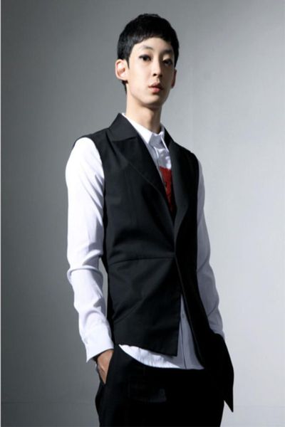 korean style men's sleeveless black suits vest fashion stylish irregular male casual waistcoat b2, Black;white
korean style men's sleeveless black suits vest fashion stylish irregular male casual waistcoat b2, Black;white