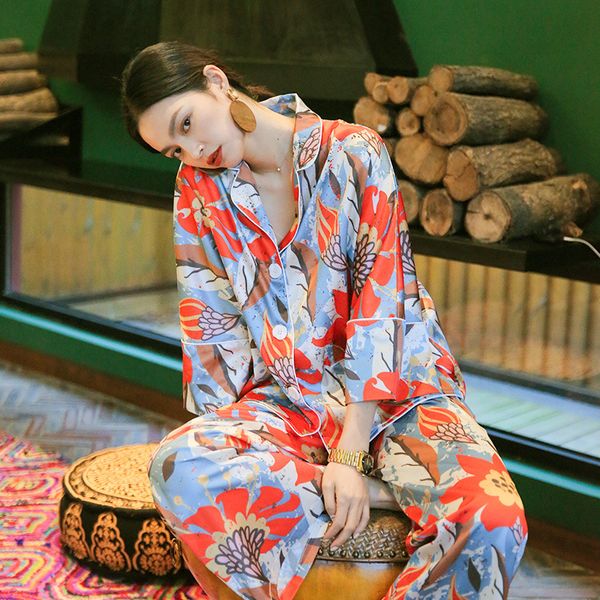 women's sleepwear silk pajamas female spring and autumn long-sleeved two-piece suit for home wear plus size women sleep clothes, Black;red
women's sleepwear silk pajamas female spring and autumn long-sleeved two-piece suit for home wear plus size women sleep clothes, Black;red