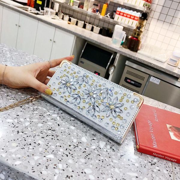 evening bags 2021 women's dinner bag korean version of the clutch chain shoulder messenger mini clip
evening bags 2021 women's dinner bag korean version of the clutch chain shoulder messenger mini clip