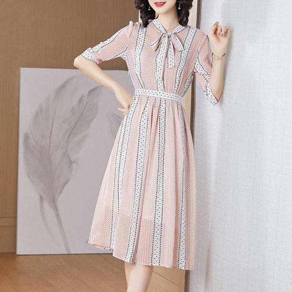 designer new chiffon dress plus size women's 2020 summer fashion dress was thin and covered belly fat sister, Black;gray
designer new chiffon dress plus size women's 2020 summer fashion dress was thin and covered belly fat sister, Black;gray