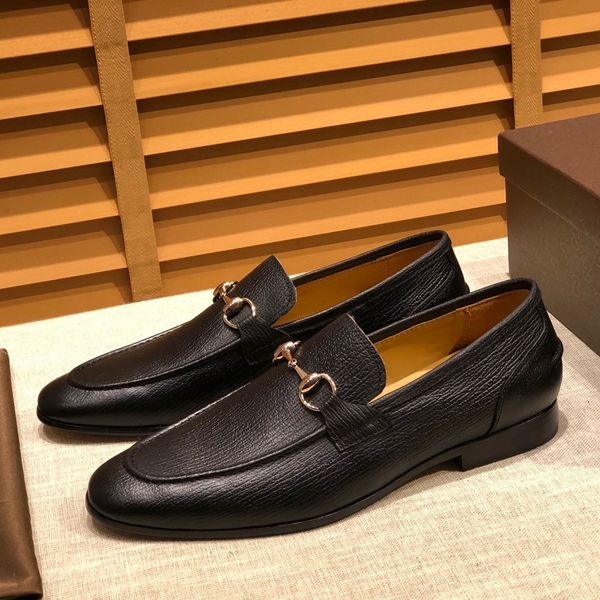 2020 shark shoes trench shoes thrasher brand luxury original shoe men high shoes loafers fashion men yellow size us6.5-11, Black
2020 shark shoes trench shoes thrasher brand luxury original shoe men high shoes loafers fashion men yellow size us6.5-11, Black