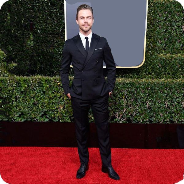 handsome double-breasted groomsmen peak lapel groom tuxedos men suits wedding/prom/dinner man blazer(jacket+pants+tie) b27, Black;gray
handsome double-breasted groomsmen peak lapel groom tuxedos men suits wedding/prom/dinner man blazer(jacket+pants+tie) b27, Black;gray