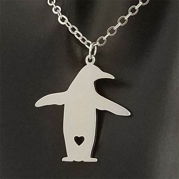 stainless steel golden penguin pendant necklace silver love animal necklace men and women jewelry valentine's day gift
stainless steel golden penguin pendant necklace silver love animal necklace men and women jewelry valentine's day gift