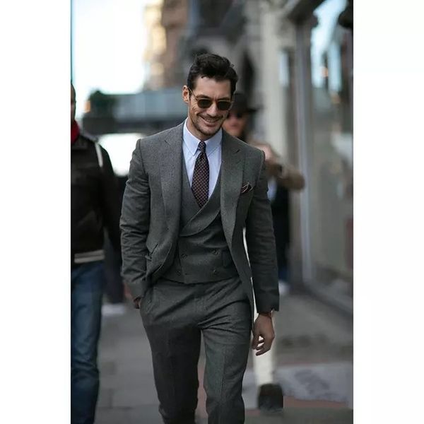 autumn winter fashion grey tweed groom tuxedos peak lapel two button men wedding tuxedos men dinner party suit(jacket+pants+tie+vest) 2180, Black;gray
autumn winter fashion grey tweed groom tuxedos peak lapel two button men wedding tuxedos men dinner party suit(jacket+pants+tie+vest) 2180, Black;gray