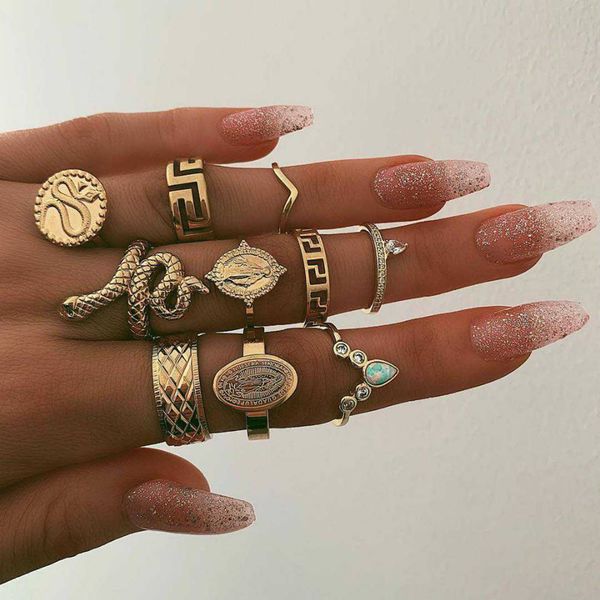 10pcs/set retro disc statue hollow geometric crown rattlesnake ring carved gold snake ring set jewelry, Golden;silver
10pcs/set retro disc statue hollow geometric crown rattlesnake ring carved gold snake ring set jewelry, Golden;silver