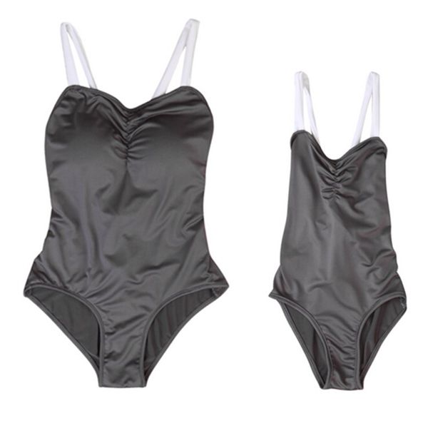 mom daughter kids summer family swimwear one piece swimsuit women push up padded bikini monokini baby girls beachwear biquin new
mom daughter kids summer family swimwear one piece swimsuit women push up padded bikini monokini baby girls beachwear biquin new