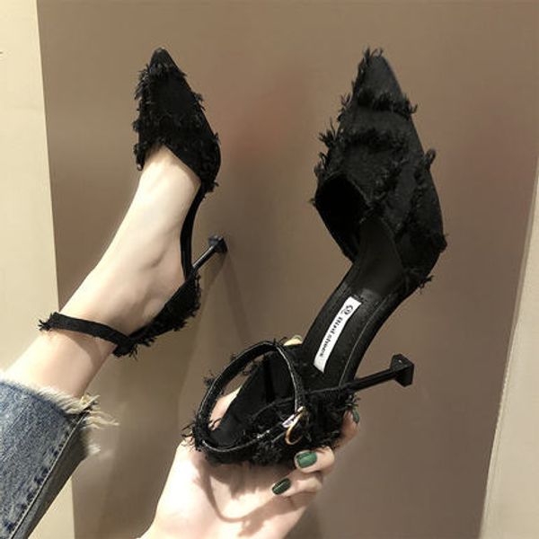 net red high heels female 2019 summer new pointed shallow mouth wild word buckle with stiletto sandals female fairy wind, Black
net red high heels female 2019 summer new pointed shallow mouth wild word buckle with stiletto sandals female fairy wind, Black