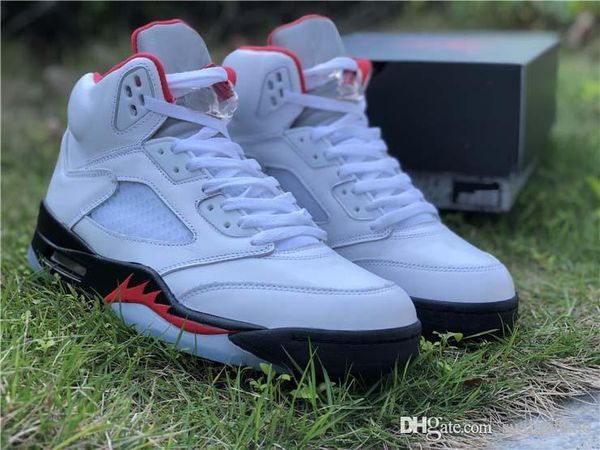 air authentic high og 5 fire red retro basketball shoes white fire red black 3m reflective the last dance men 5s sports sneakers da1911-102
air authentic high og 5 fire red retro basketball shoes white fire red black 3m reflective the last dance men 5s sports sneakers da1911-102