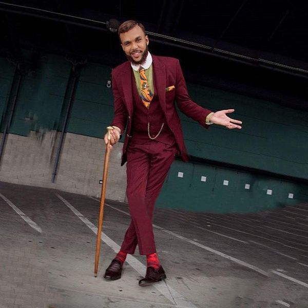 suit two buttons groomsmen peaked lapel wedding tuxedos prom/dinner party man three pieces (jacket+vest+pant) wear, Black;gray
suit two buttons groomsmen peaked lapel wedding tuxedos prom/dinner party man three pieces (jacket+vest+pant) wear, Black;gray