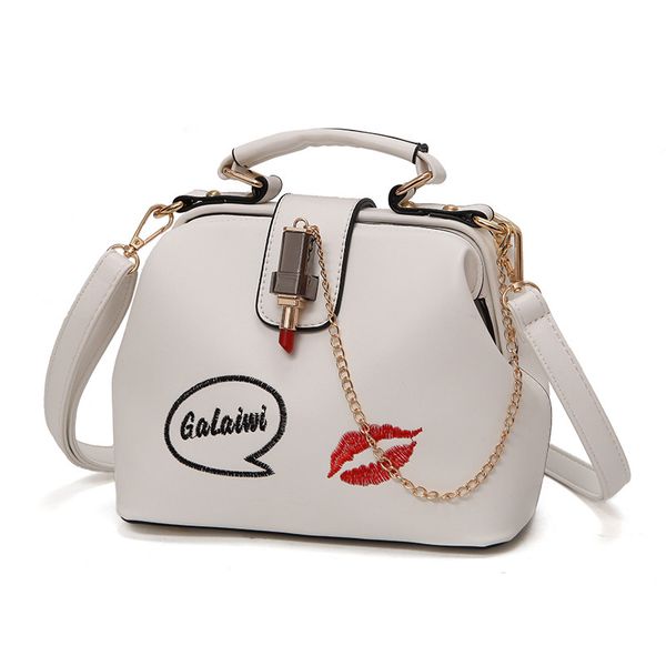 2020 handbags women bags leather fashion shoulder bags chains design small crossbody messenger bag female
2020 handbags women bags leather fashion shoulder bags chains design small crossbody messenger bag female