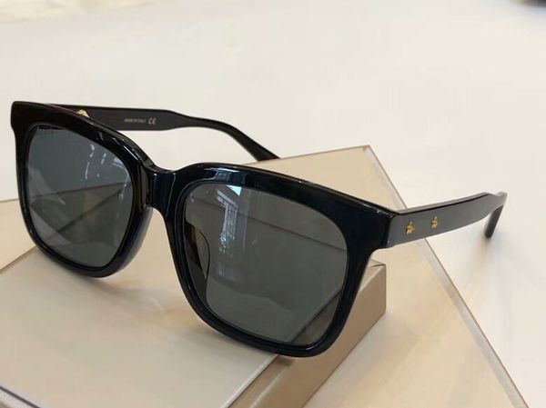 stars 0266 square sunglasses 0266s black / grey sun glasses designer sun glasses new with box, White;black
stars 0266 square sunglasses 0266s black / grey sun glasses designer sun glasses new with box, White;black