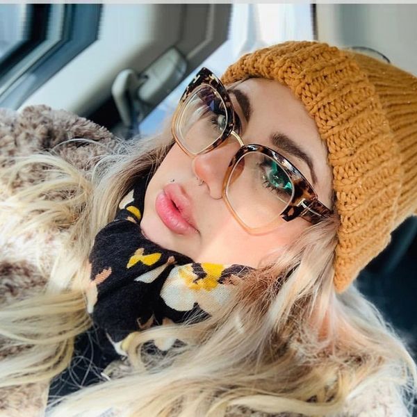classic t frame square eyeglasses for women fashion cat eye glasses frames fashion retro clear myopia frame lady, Black
classic t frame square eyeglasses for women fashion cat eye glasses frames fashion retro clear myopia frame lady, Black