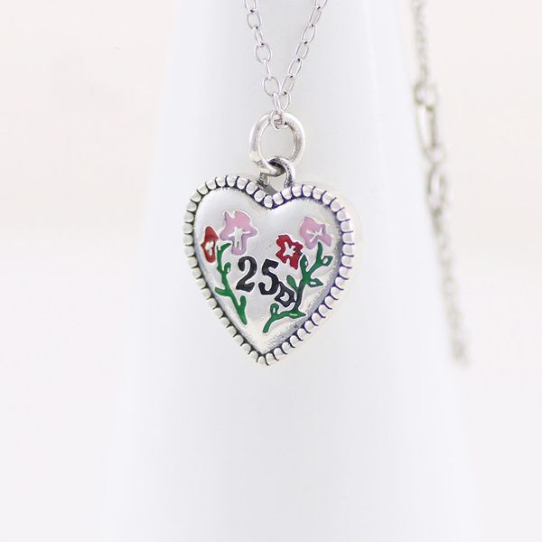 s925 sterling silver necklace vintage 25th anniversary love flower pendant necklace couple heart-shaped pendant clavicle chain
s925 sterling silver necklace vintage 25th anniversary love flower pendant necklace couple heart-shaped pendant clavicle chain