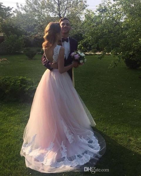 2018 new vestios de novia arabic wedding dresses vintgae sleeveless corset back sheer crew neck lace appliques bridal gowns 359, White
2018 new vestios de novia arabic wedding dresses vintgae sleeveless corset back sheer crew neck lace appliques bridal gowns 359, White