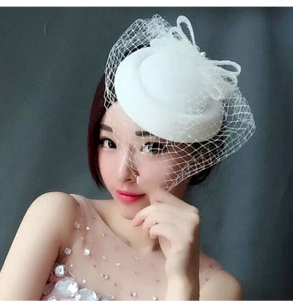 bride's lace screen hat the great britons of the restoration of antiquity cheongsam hat dress veil headdress for little fema
bride's lace screen hat the great britons of the restoration of antiquity cheongsam hat dress veil headdress for little fema