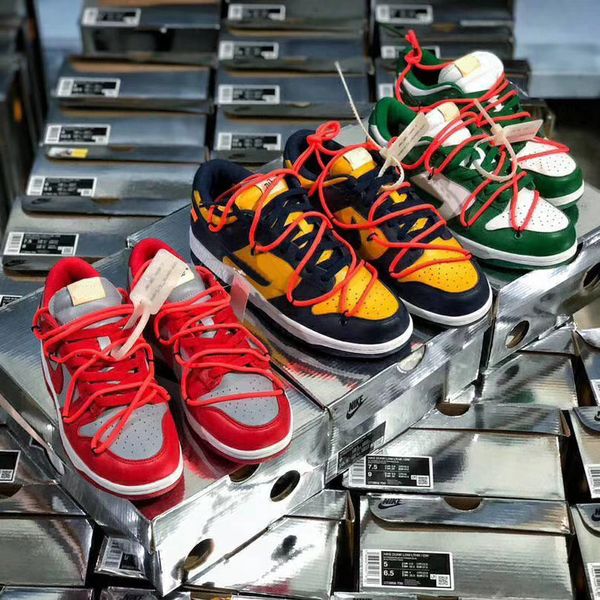 2020 new nikè chunky dunky running shoes sb dunk low sneakers paris sp brazil off valentine concepts x mens womens sports skate trainers
2020 new nikè chunky dunky running shoes sb dunk low sneakers paris sp brazil off valentine concepts x mens womens sports skate trainers