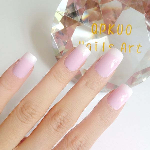 24 pcs mediun artificial fake nails pink french nails tips lady finger false with designs for manicure material z227, Red;gold
24 pcs mediun artificial fake nails pink french nails tips lady finger false with designs for manicure material z227, Red;gold
