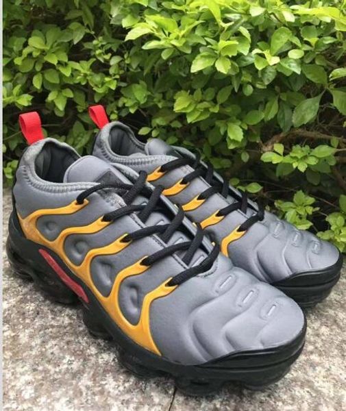 2019 tn plus grey yellow black red tangerine mint grape volt trainers outdoor shoes sneaker men women designer shoes
2019 tn plus grey yellow black red tangerine mint grape volt trainers outdoor shoes sneaker men women designer shoes
