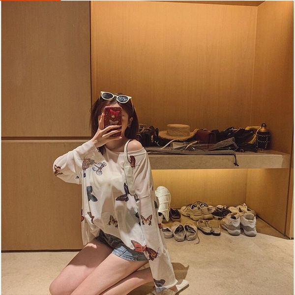 beautiful xia t- butterfly xia white long-sleeved butterfly t-shirt women's ins loose printing thin sunscreen shirt
beautiful xia t- butterfly xia white long-sleeved butterfly t-shirt women's ins loose printing thin sunscreen shirt