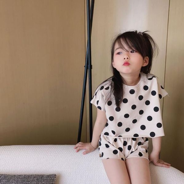 2020 wholesale girls boys 2 pcs dots set t-shirt+shorts summer kids girls suits 1-6t, White
2020 wholesale girls boys 2 pcs dots set t-shirt+shorts summer kids girls suits 1-6t, White