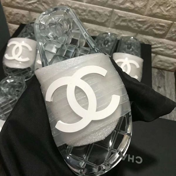 2019 low price ale luxury de igner fa hion leather andal for men women color mixing branded flip flop
2019 low price ale luxury de igner fa hion leather andal for men women color mixing branded flip flop