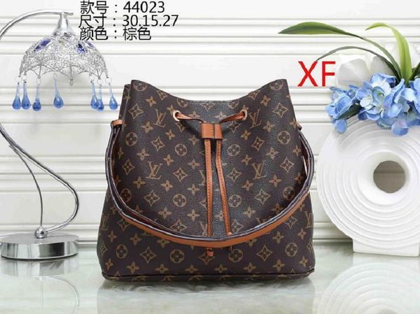 2020 solds womens bags designers handbags purses shoulder bags mini chain bag designers crossbody bags messenger tote bag clutch bag e43
2020 solds womens bags designers handbags purses shoulder bags mini chain bag designers crossbody bags messenger tote bag clutch bag e43