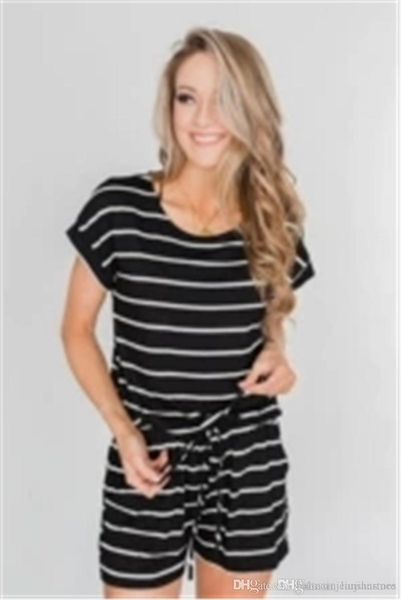 summer striped printed womens tracksuits crew neck sport short 2pc set casual holiday ladies tracksuits, Gray
summer striped printed womens tracksuits crew neck sport short 2pc set casual holiday ladies tracksuits, Gray