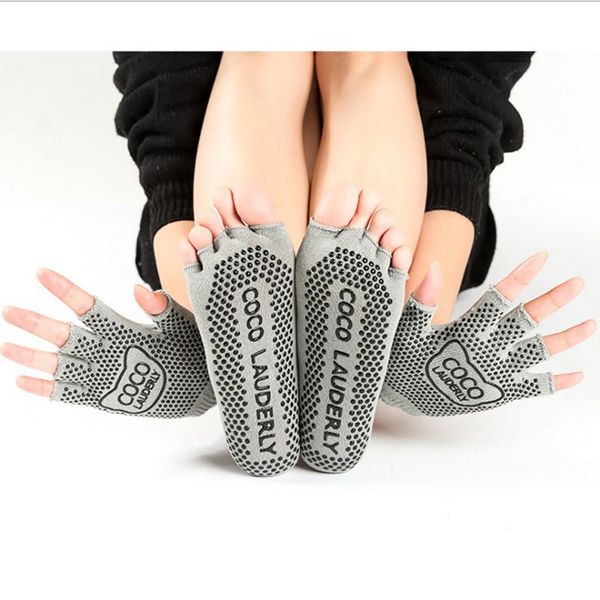 fashion summer thin five toe sock slippers women lady invisibility socks yuga black five finger socks sport girl with gloves
fashion summer thin five toe sock slippers women lady invisibility socks yuga black five finger socks sport girl with gloves