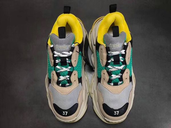 designer paris triple-s retrotriple s sneaker dad shoes for men's women beige black sports running t07
designer paris triple-s retrotriple s sneaker dad shoes for men's women beige black sports running t07