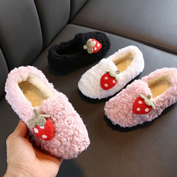 winter strawberry fur shoes plus velvet children peas shoes warm baby first walker girls princess warm
winter strawberry fur shoes plus velvet children peas shoes warm baby first walker girls princess warm