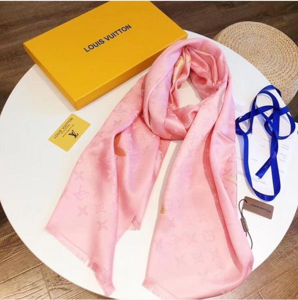 2020 women's scarf brand letter luxury design winter cashmere shawl knitted long soft warm wool scarf, Blue;gray
2020 women's scarf brand letter luxury design winter cashmere shawl knitted long soft warm wool scarf, Blue;gray