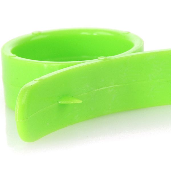 1pcs kitchen gadgets cooking tools peeler parer finger type open orange peel orange device
1pcs kitchen gadgets cooking tools peeler parer finger type open orange peel orange device