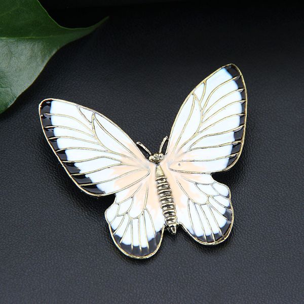 white feather butterfly brooch enamel pin for women girls summer jewelry beach pines metalicos para ropa, Gray
white feather butterfly brooch enamel pin for women girls summer jewelry beach pines metalicos para ropa, Gray