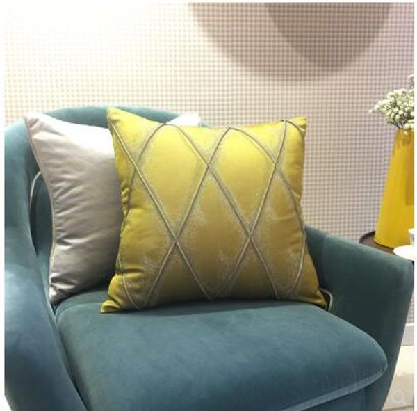 modern and simple american light luxury nordic yellow european art cushion cover sofa model room soft loaded pillowcase 
modern and simple american light luxury nordic yellow european art cushion cover sofa model room soft loaded pillowcase