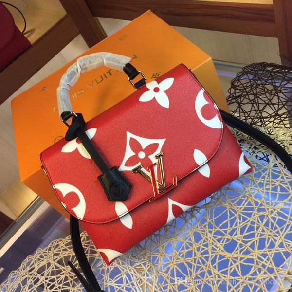 l-v-130 damier capucines dauphine luggage twist wave vavin petite boite chapeau casual shoes fashion travel party luxury, Black;white
l-v-130 damier capucines dauphine luggage twist wave vavin petite boite chapeau casual shoes fashion travel party luxury, Black;white