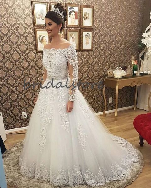 fashion country wedding dresses 2 in 1 boat neck long sleeve lace wedding dress with beaded illusion back garden bohemian wedding gowns 2020, White
fashion country wedding dresses 2 in 1 boat neck long sleeve lace wedding dress with beaded illusion back garden bohemian wedding gowns 2020, White