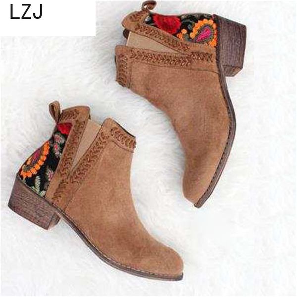 lzj new 2019 print ankle boots women autumn winter female slip on women causal ankle boots platform shoes woman flats plus size, Black
lzj new 2019 print ankle boots women autumn winter female slip on women causal ankle boots platform shoes woman flats plus size, Black