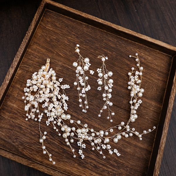 2019 new wedding headdress artificial imitation handmade pearl barrettes hair bands earrings suit wedding accessories, Golden;white
2019 new wedding headdress artificial imitation handmade pearl barrettes hair bands earrings suit wedding accessories, Golden;white