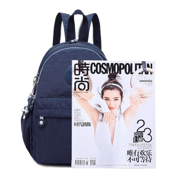 features diagonal span single shoulder shoulders switch backpack travel outdoor leisure lightweight shoulders bag
features diagonal span single shoulder shoulders switch backpack travel outdoor leisure lightweight shoulders bag