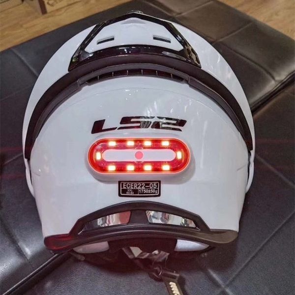 motorcycle helmet light cycle bike helmet night safety signal warning light led rear tail lamp taillight rechargeable waterproof
motorcycle helmet light cycle bike helmet night safety signal warning light led rear tail lamp taillight rechargeable waterproof