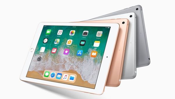 New brand apple ipad 2018 with wi fi retina di play a10 fu ion chip touch id apple pay night hift apple pencil upporte
New brand apple ipad 2018 with wi fi retina di play a10 fu ion chip touch id apple pay night hift apple pencil upporte