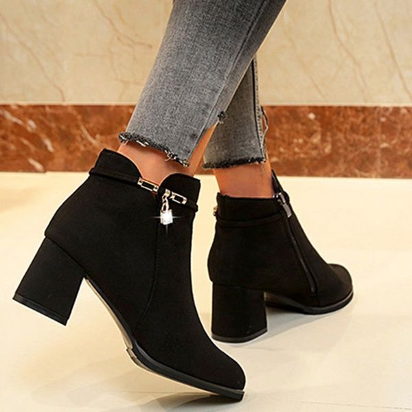 2019 autumn and winter new women's comfortable shallow mouth pointed boots women's zipper simple sweet wild boots #3, Black
2019 autumn and winter new women's comfortable shallow mouth pointed boots women's zipper simple sweet wild boots #3, Black