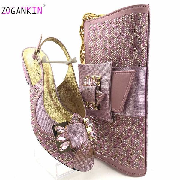 2020 new design pink color african women shoes and bag to match nigerian style matching shoes and bag set for party, Black
2020 new design pink color african women shoes and bag to match nigerian style matching shoes and bag set for party, Black