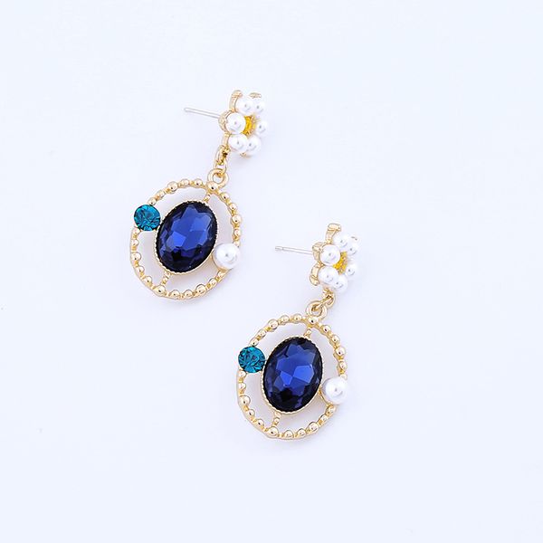 korean version of geometric gem earrings fashion silver earrings female dongdaemun pearl, Golden;silver
korean version of geometric gem earrings fashion silver earrings female dongdaemun pearl, Golden;silver